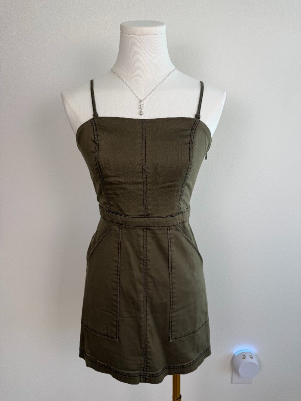 Urban Outfitters Olive Green Utility Mini Dress Patch Pockets US 0